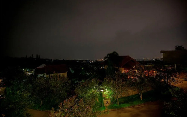 Ohara City View 5BR Villa with a Private Pool