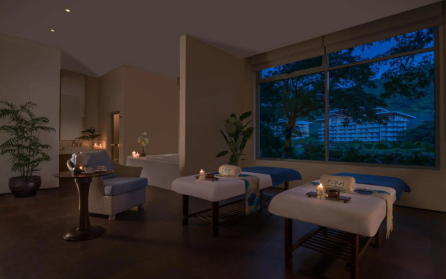 Pico Sands Hotel