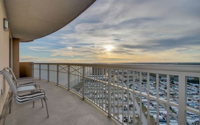 Margate Tower 2401 4br 3 Ba Direct Oceanfront 4 Bedroom Condo by RedAwning