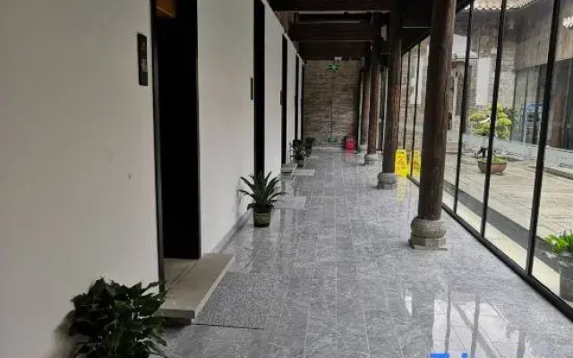 Hetianxia Hostel
