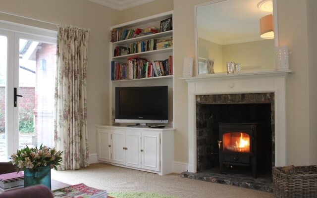The Lodge at Bashley