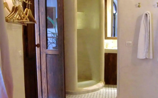 Riad Thaïs