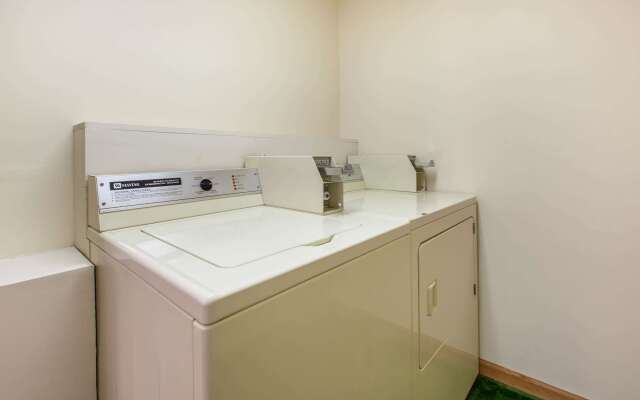 Apple Tree Inn, SureStay Collection by Best Western