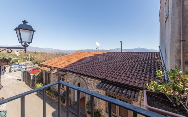 Attractive Holiday Home in Bosco With Garden