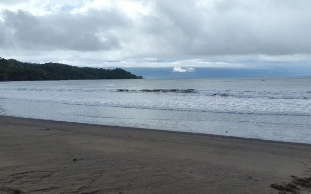 Jonny's cabins drake day