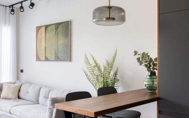 Skyline Serenity by tlv2rent