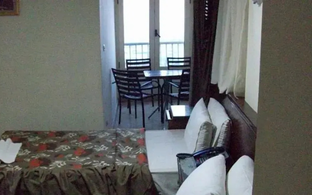 Noble Hotel