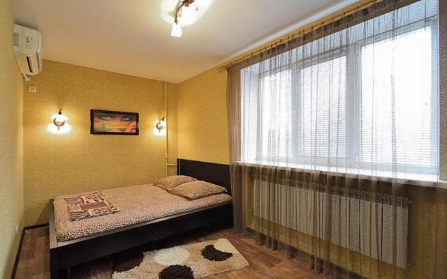 Квартира на пр. Яворницкого