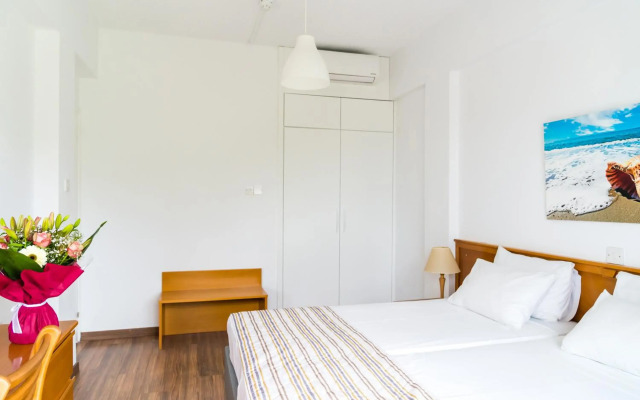 Helios Bay Hotel Apartments