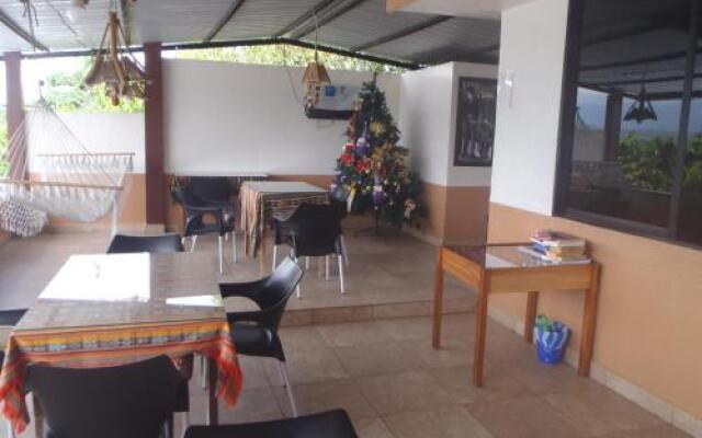 Hostal Limoncocha