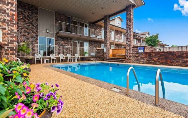 Best Western Sherwood Inn