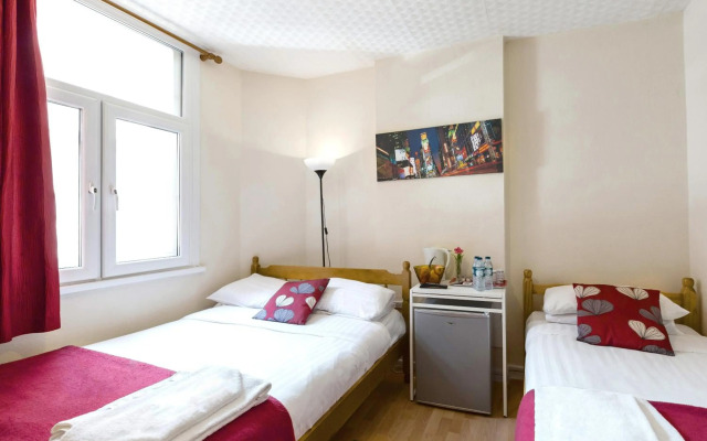 City London Hotel