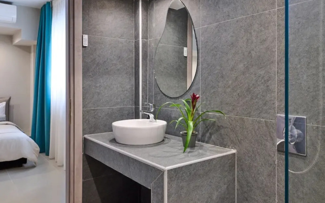 Acropolis Muses - Downtown Luxury Apartments