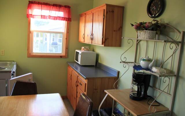 Rustico Acres Cottages