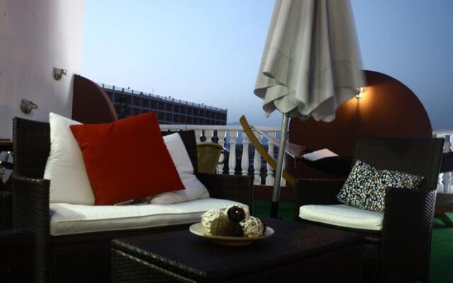 Hotel Alboran