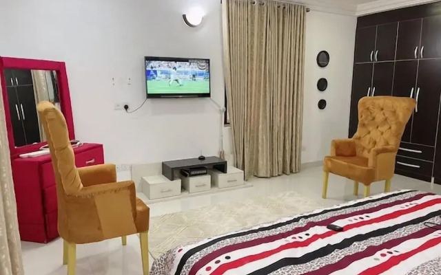 Sow Luxury Apartment