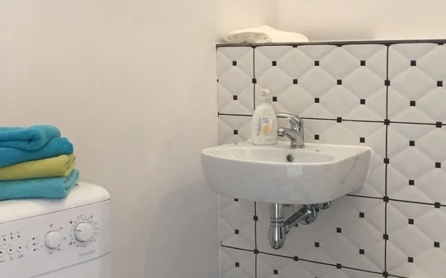 Penguin Apartments City Center