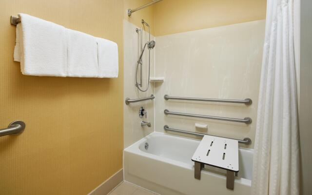 Holiday Inn Express Tifton by IHG