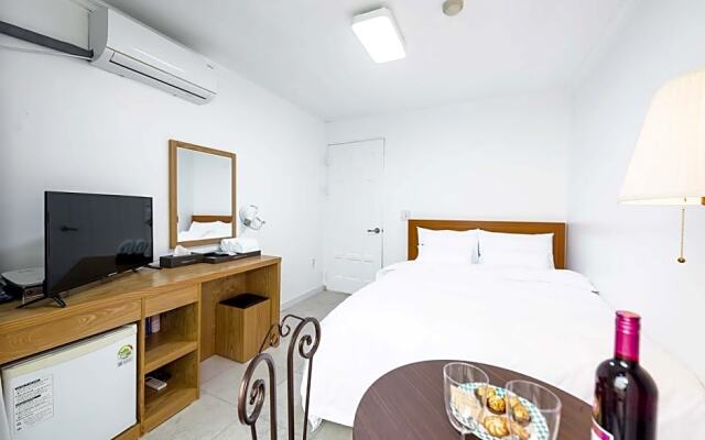 Yangyang Hotel Carrot