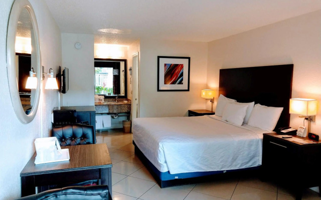 Red Carpet Inn Airport and Cruise Port Hotel Fort Lauderdale