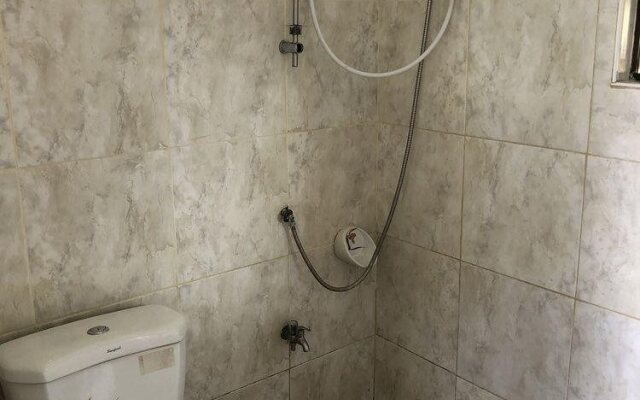 Rey-Alexandria Suites Annex