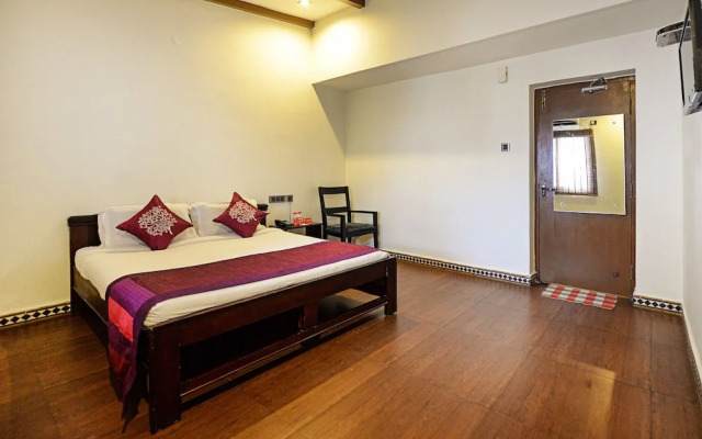 OYO Flagship 2207 Hotel Transit