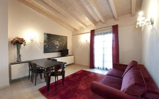 Alexandra Stay Residence