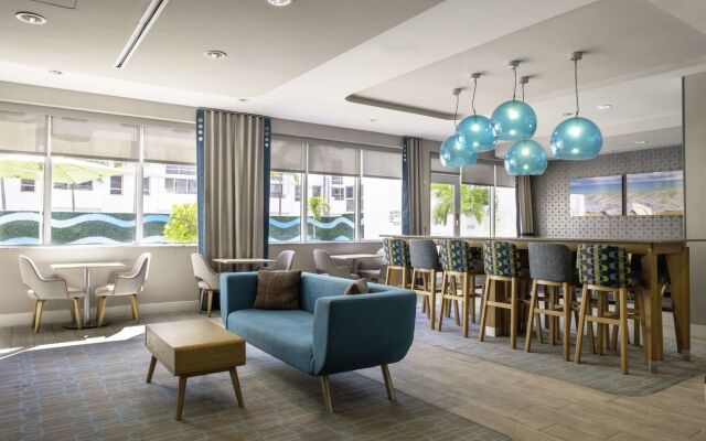Continental Miami Beach, Tapestry Collection by Hilton
