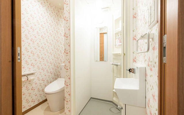 323Nanba-Near the station