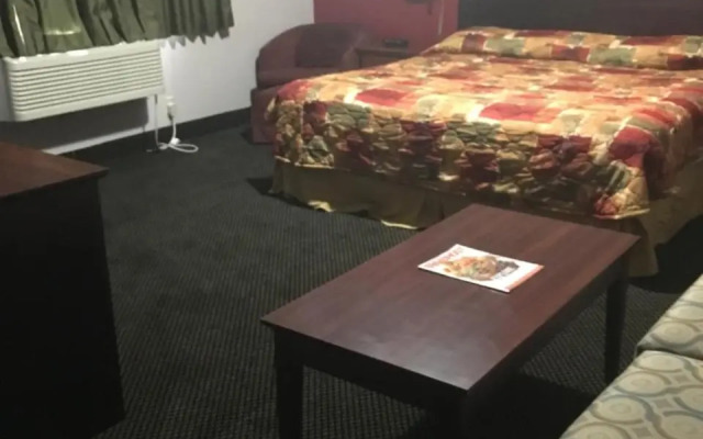 Rodeway Inn South