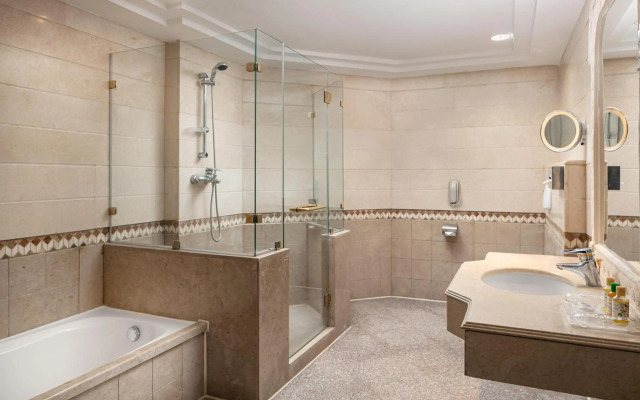 Palm Royale Resort - Soma Bay