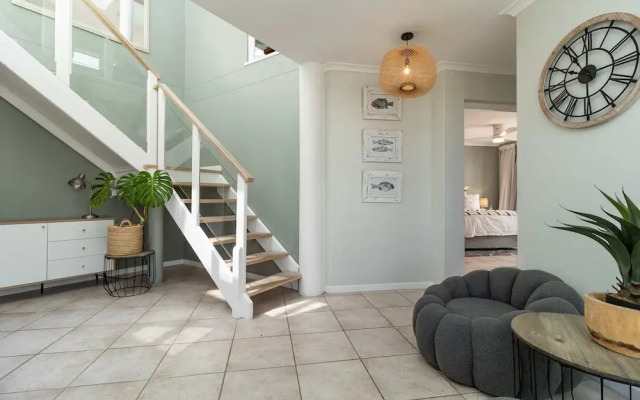 3 Bedroom Family Apartment Beach Club - Houtbay