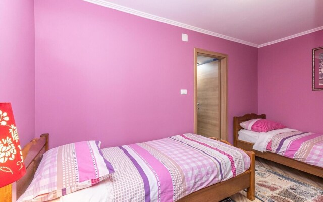 Awesome Home in Klenovica With Wifi and 2 Bedrooms