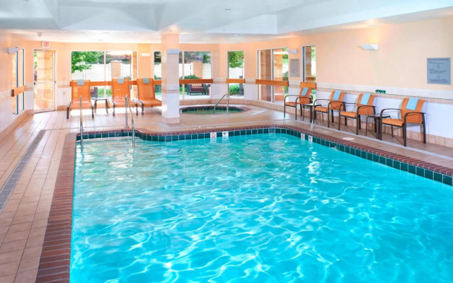 Courtyard by Marriott Cleveland Independence