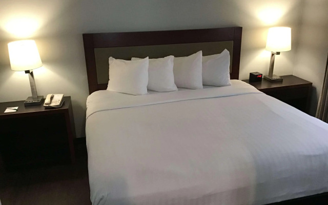 SureStay Studio by Best Western Pensacola