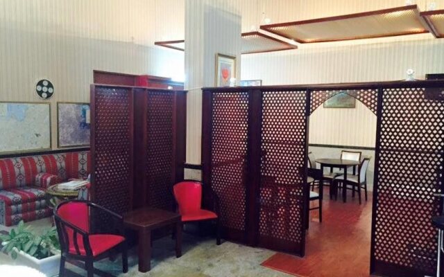 Al Mourouj Inn Hotel