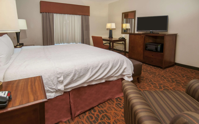 Hampton Inn & Suites Waxahachie