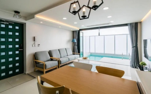 Badam pool villa