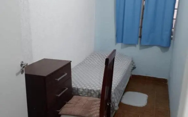 Quarto individual Zona Leste Penha