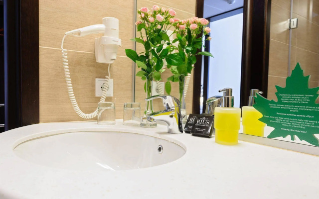 Rius Hotel Lviv