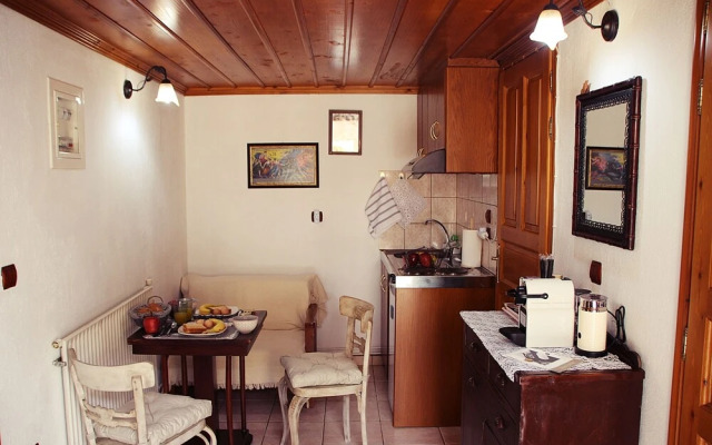 Aristotelis Traditional Guest House