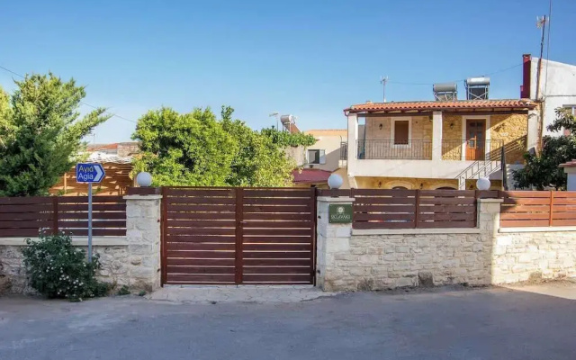 Sklavaki Traditional Villa - Private Pool Views