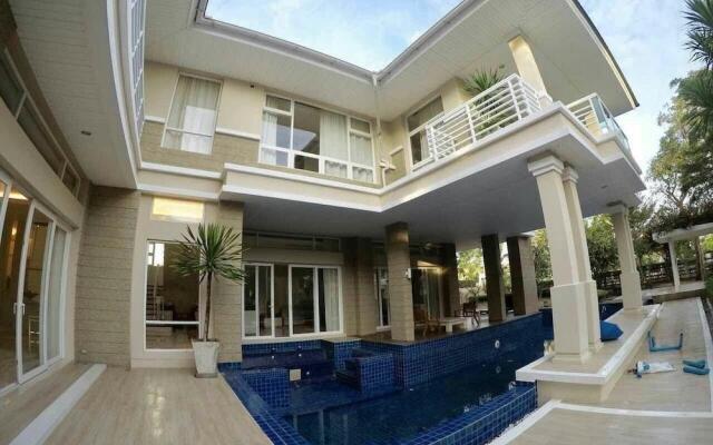 Baan Talay Pool Villa Pattaya