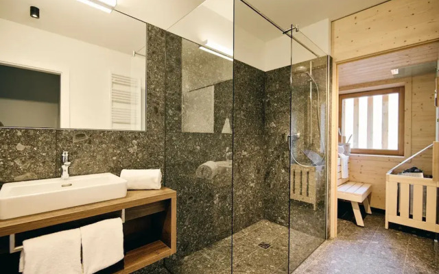 Superior Lodge With Finnish Sauna