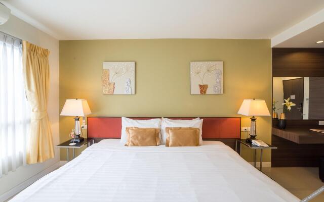 Beyond Suite Hotel