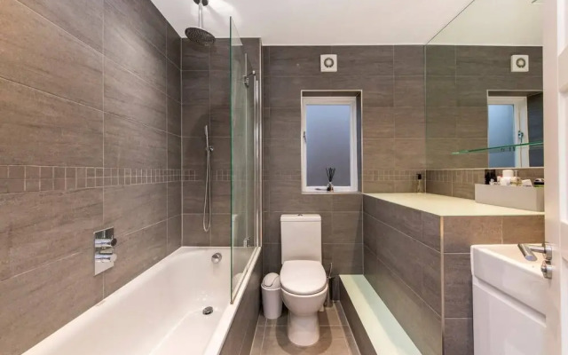 Charming Apartment Close to Notting Hill