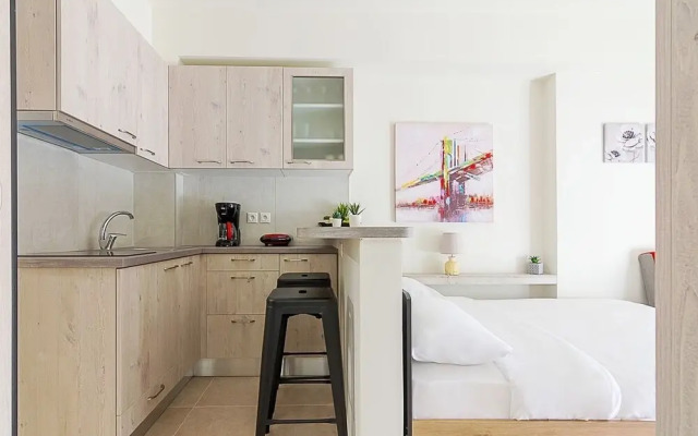 Modern Athens Studio by Cloudkeys