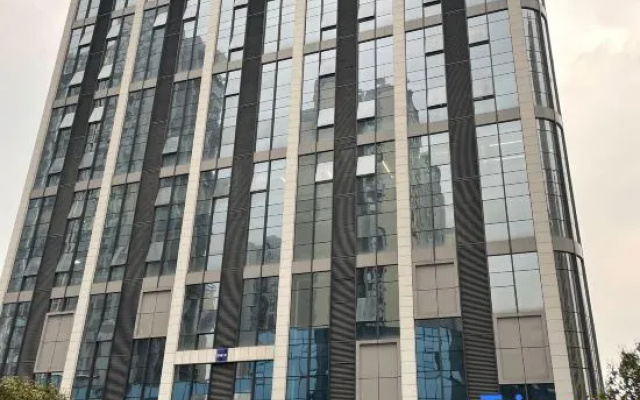 Yinian Homestay (Railway) – Exterior – Leshan