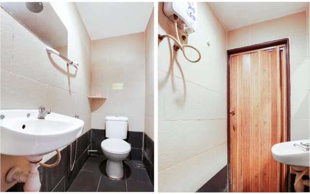 OYO 89407 EZI Hotel