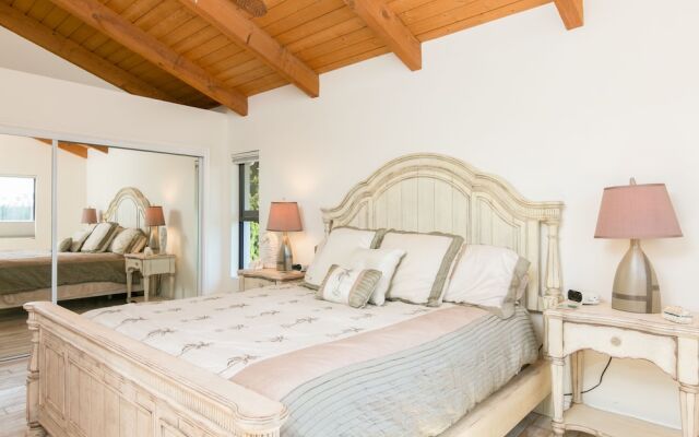 2925 Pierpont Blvd Home